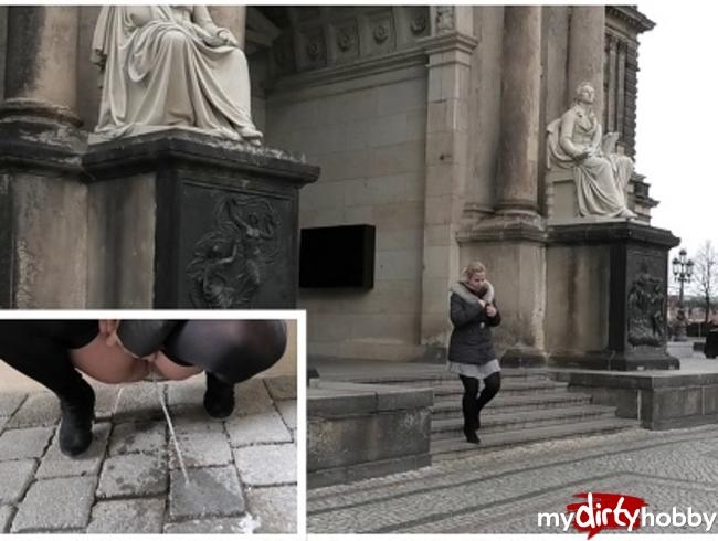 Kein Ticket??? - Rachepiss an der Semperoper